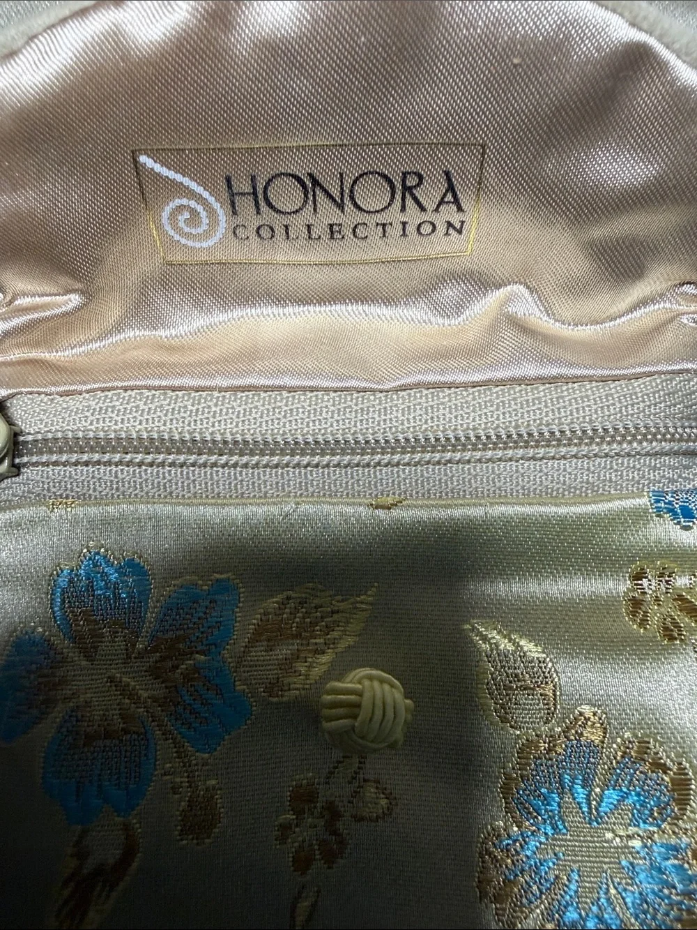 Honora set gold